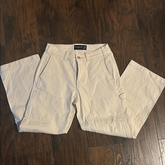 Abercrombie & Fitch Pants - Abercrombie & Fitch Cream Carpenter Pants